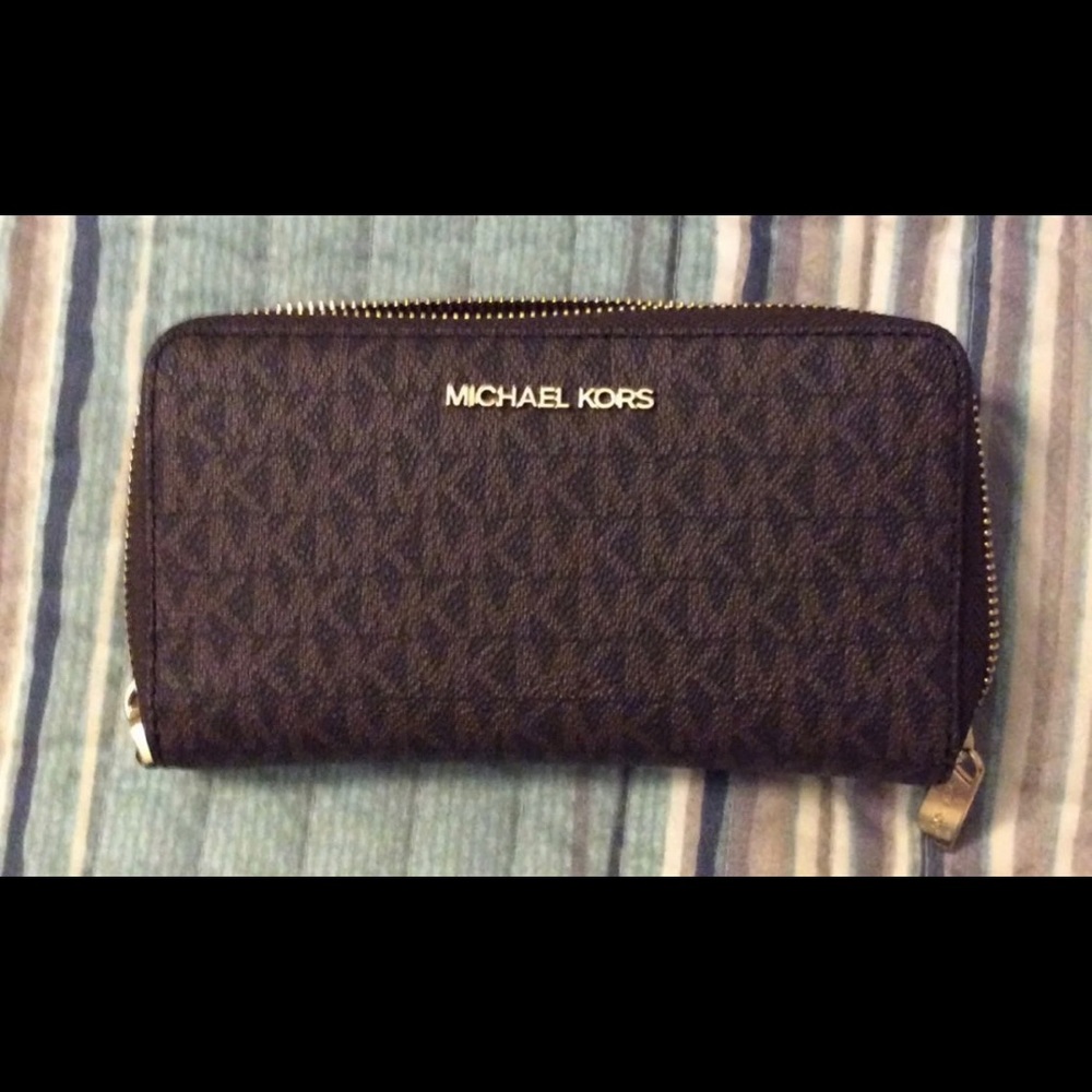 Michael Kors Brown Jet Set Wallet